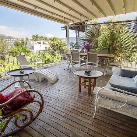 Holiday home Duplex Summer House 2br Wterrace At Gundogan Beach